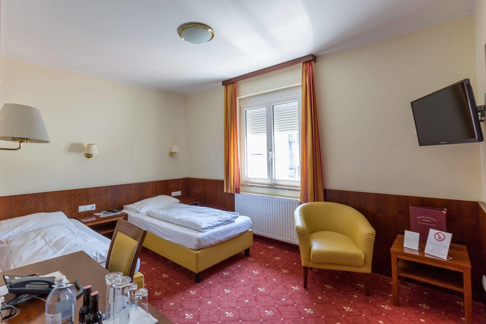 Der Kaiserhof Ried Ried im Innkreis Extérieur photo